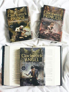 Clockwork Prince   / Clockwork Princess / Clockwork Angel